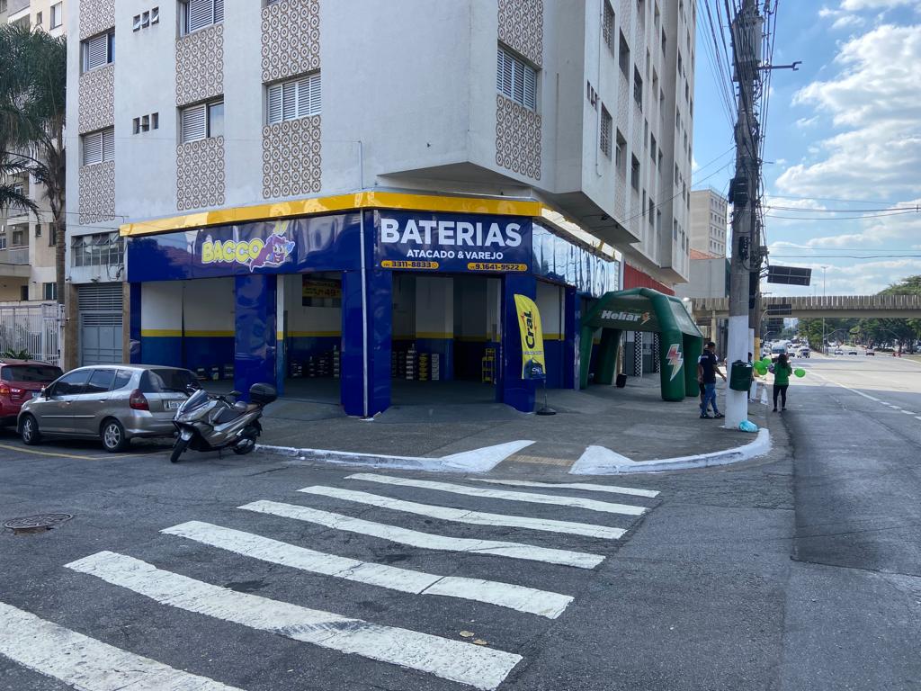 Bacco Baterias - Av. Santos Dumont, 145/153 - Bom Retiro, São Paulo